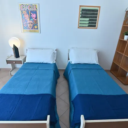 Izzhome Trihappy شقة