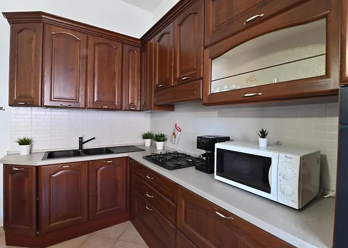 Izzhome Trihappy * Pula